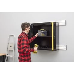 Stanley Armoire D'atelier STST97598-1 Armoire Murale 2 Portes Acier -Accessoires de rangement Soldes stst97598 1 armoire murale 2 portes acier 2