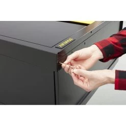 Stanley Armoire D'atelier STST97957-1 Meuble Haut 2 Portes Acier 13 Stanley Armoire D'atelier STST97957-1 Meuble Haut 2 Portes Acier -Accessoires de rangement Soldes stst97957 1 meuble haut 2 portes acier 5